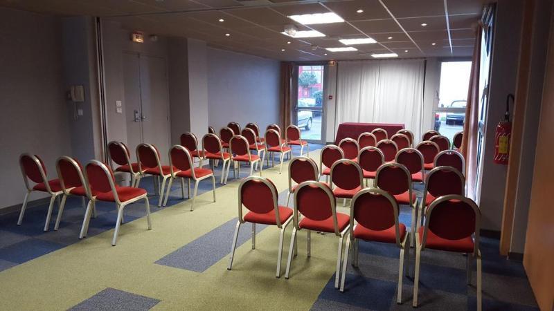 Hotel Ibis Centre Giraudeau 3*