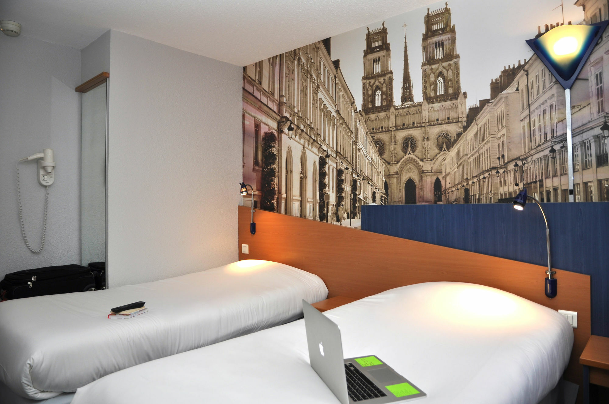 Hotel Ibis Centre Giraudeau Tours
